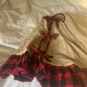 Christmas tree skirt 🌲